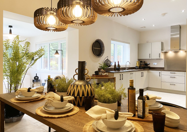 The Kincraig show home by Springfield at Pool of Muckhart - dining and kitchen