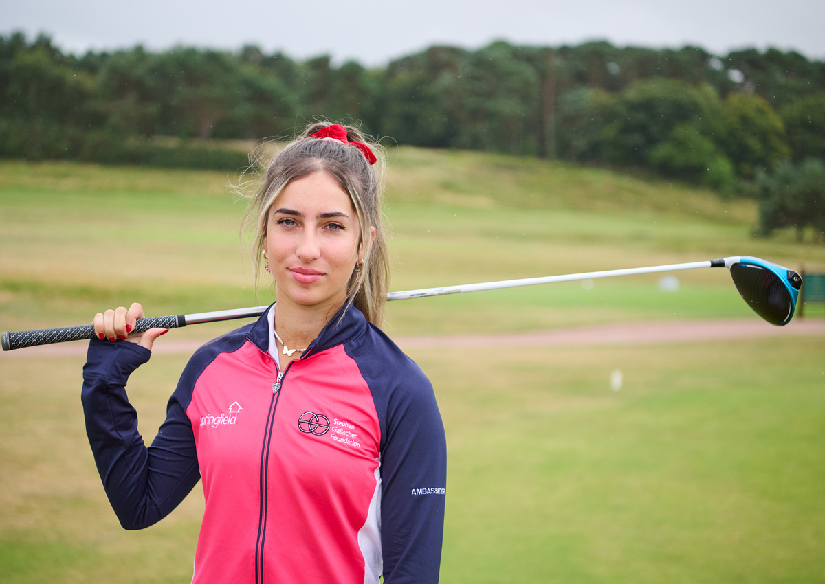 Housebuilders support talented young golfer, Summer Elliott