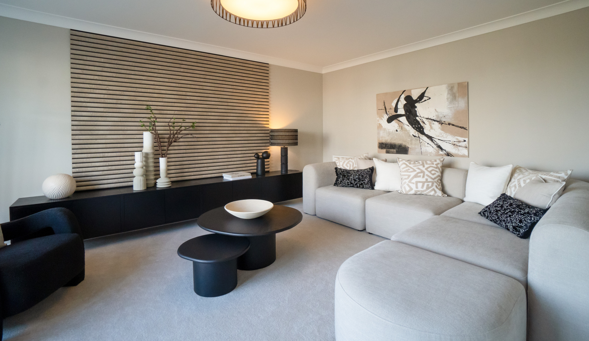 Lounge C