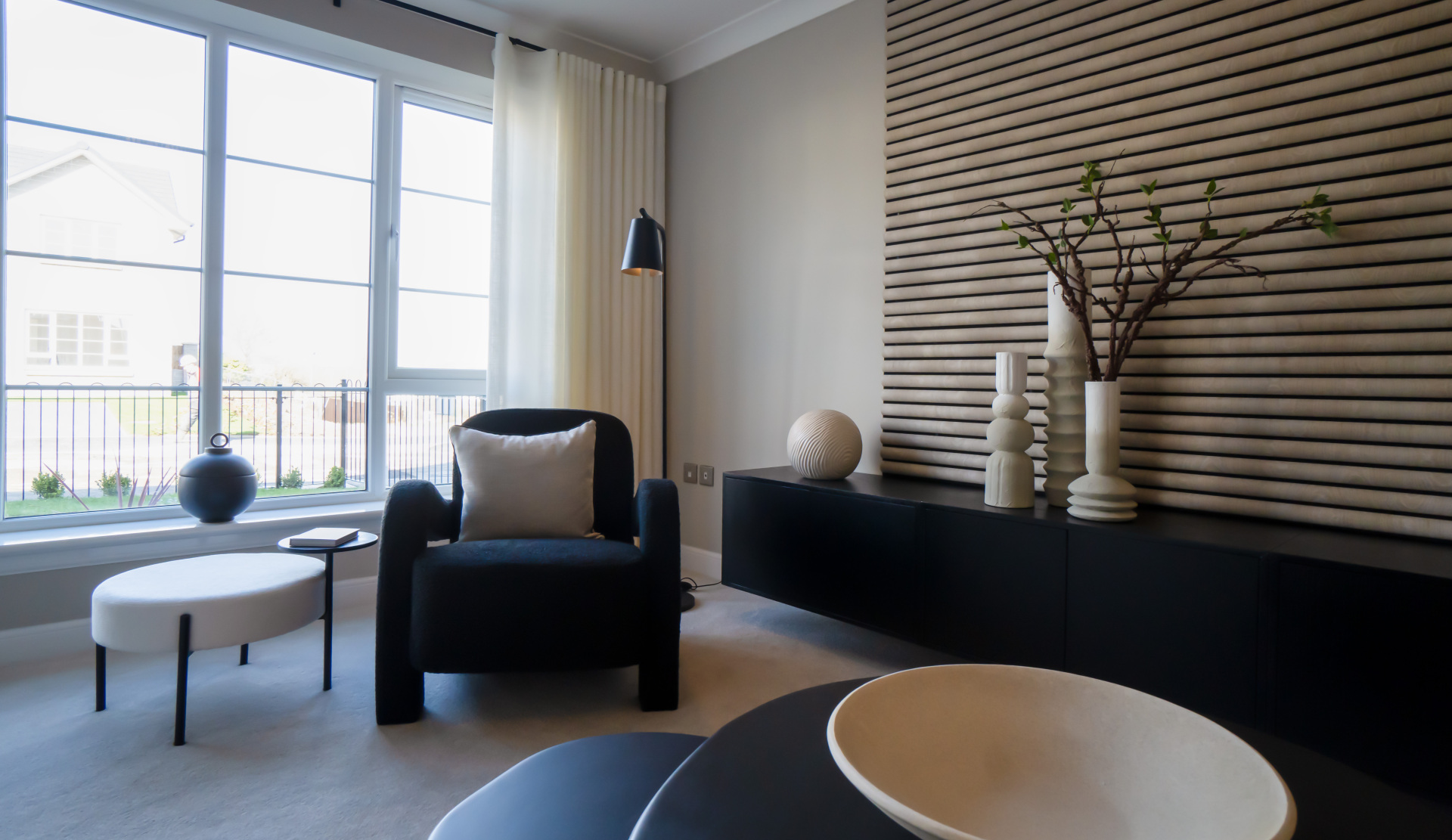 Lounge E