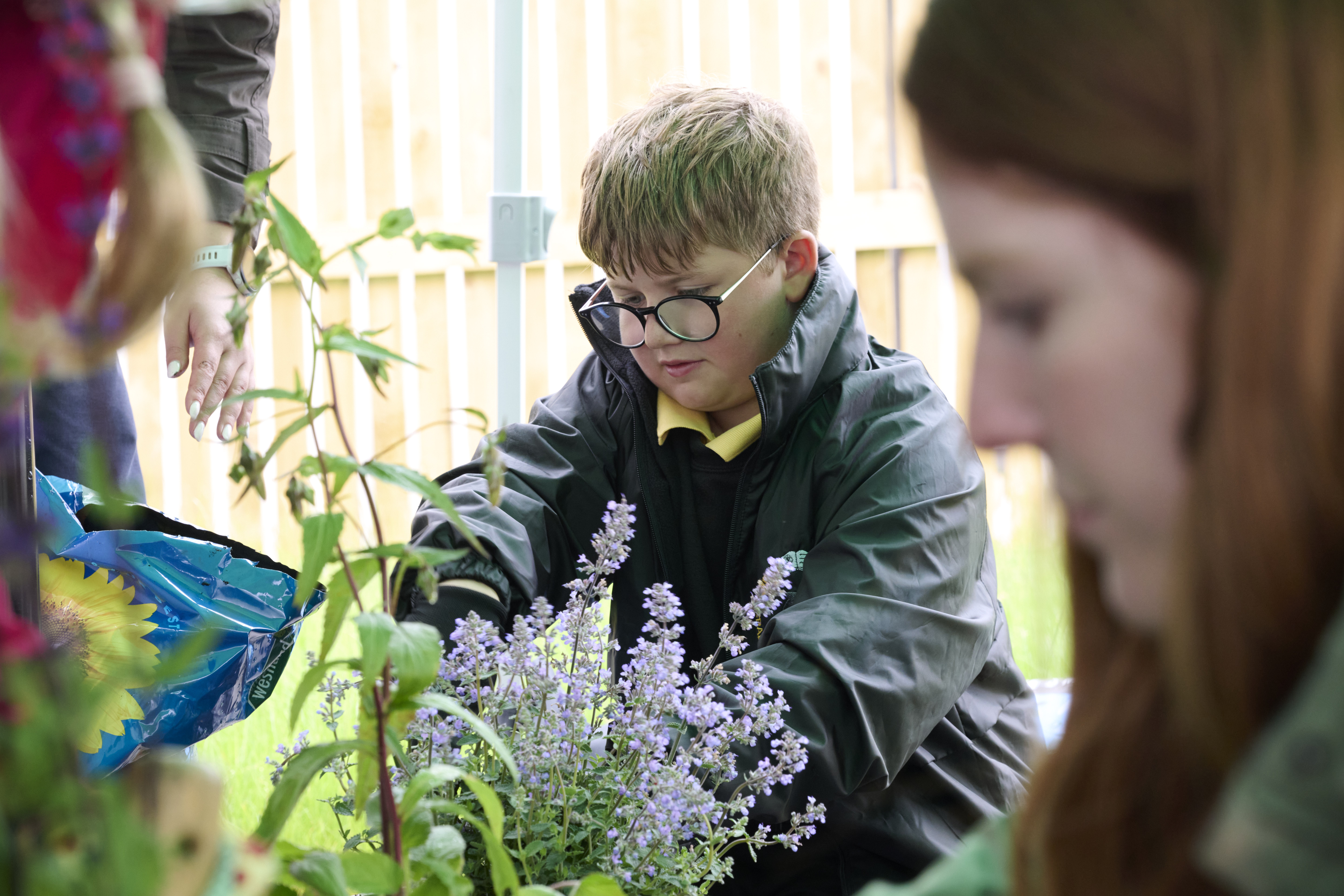 Drumossie Flower planting - 03